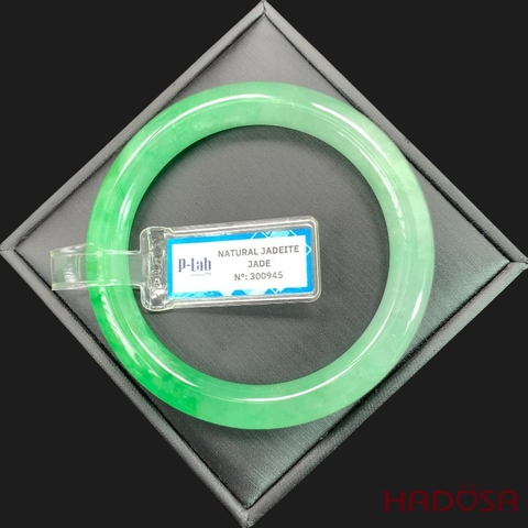 Vòng Ngọc Cẩm Thạch bản tròn xanh vân lý ni 59