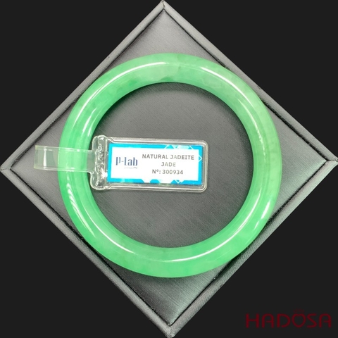 Vòng Ngọc Cẩm Thạch bản tròn xanh vân lý ni 58