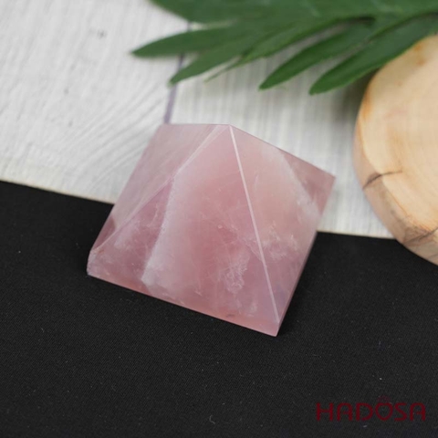 Kim tự tháp thạch anh hồng 5A 6.5cm