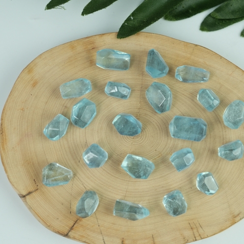 Mặt Aquamarine mài giác ngẫu nhiên chuẩn 6A
