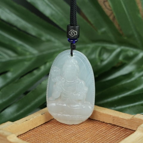 Mặt Đại Thế Chí (Ngọ) đá mã não trắng 49mm