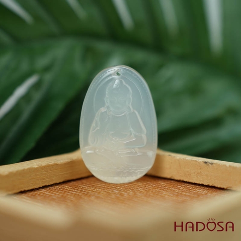 Mặt Phật bản mệnh Adida (Tuất, Hợi) mã não trắng  37mm