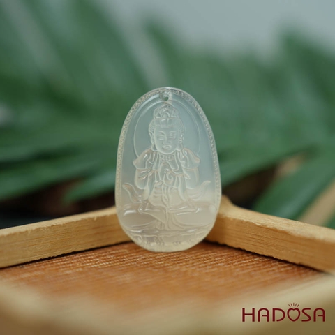 Mặt Phật bản mệnh Như Lai Đại Nhật (Mùi, Thân) mã não vàng 37mm