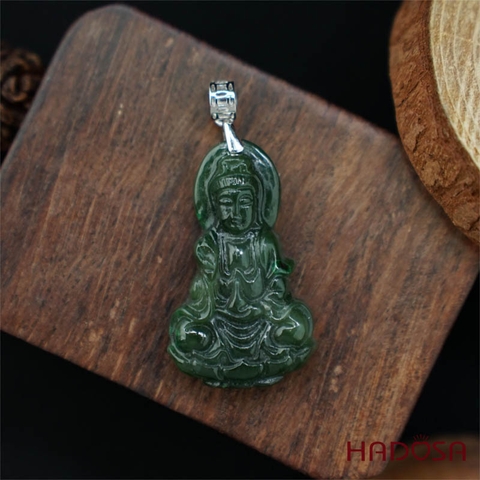 Mặt Quan Âm Ngọc Bích cao cấp 36x21mm