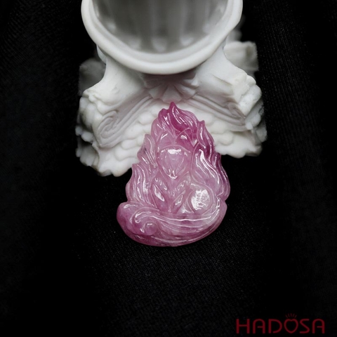 Mặt Hồ Ly Chúa Ruby hồng tự nhiên