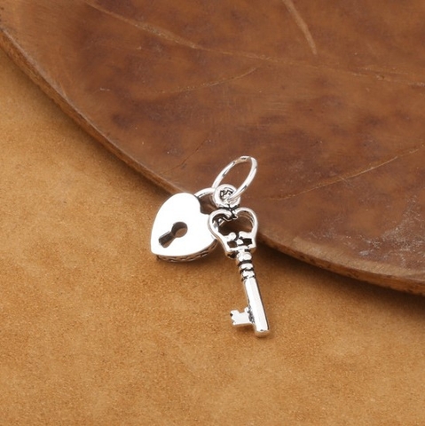 mặt treo ổ chìa tim 19*6mm