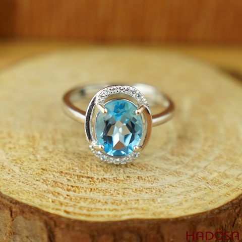 Nhẫn bạc đính đá Topaz oval 8x10mm
