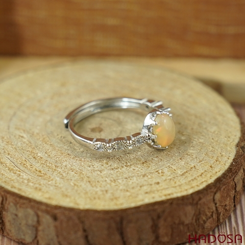 Nhẫn Opal 5*7mm bạc 925