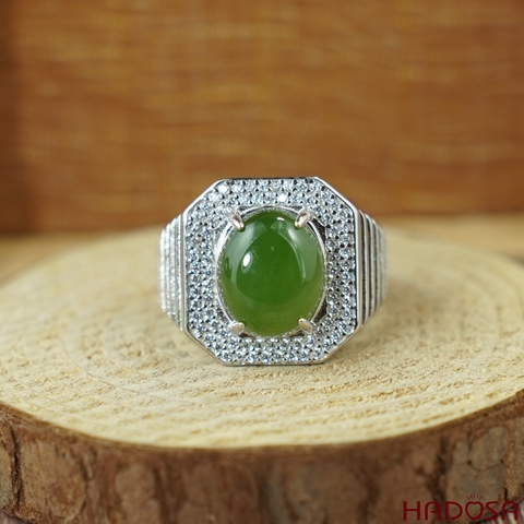 Nhẫn Ngọc Bích Canada 10*12mm bạc 925