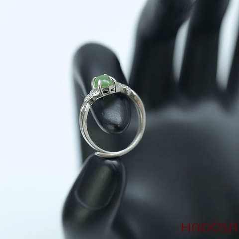 Nhẫn Ngọc Bích Canada 6*8mm bạc 925