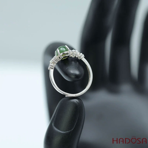 Nhẫn Ngọc Bích Canada 6*8mm bạc 925