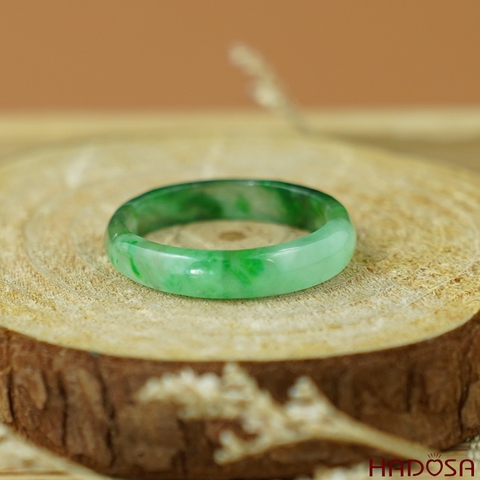 Nhẫn Cẩm Thạch xanh lý ni 17