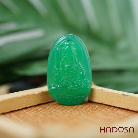 Phật bản mệnh Bất Động Minh Vương (Dậu) mã não xanh lá 37mm