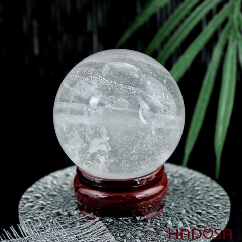 Cầu thạch anh trắng trong vân mây 3A 6.5cm