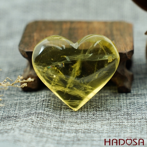 Tim thach anh vàng 4cm 60gr