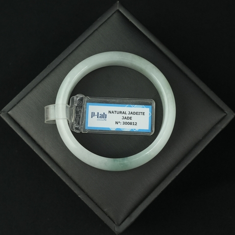 Vòng Ngọc Cẩm Thạch A Nếp Chủng Bích Vân Ni 50