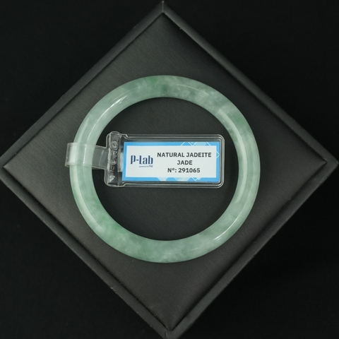 Vòng Ngọc Cẩm Thạch bản tròn xanh đậu ni 51