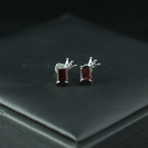 Hoa tai đá garnet chữ nhật 4x6mm bạc 925