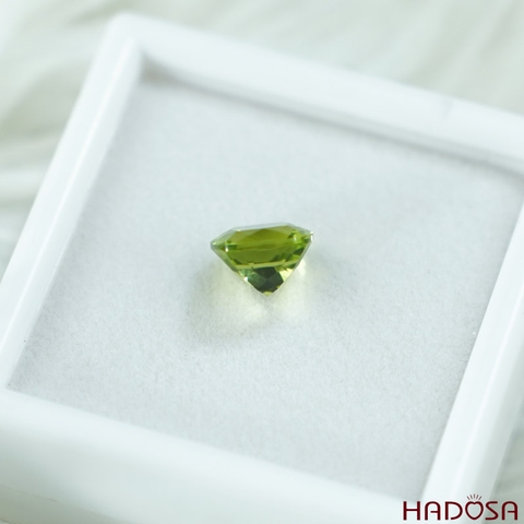 Mặt đá Peridot vuông 8mm 5A