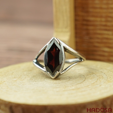Nhẫn nữ đá Garnet bạc 925 cao cấp size 15