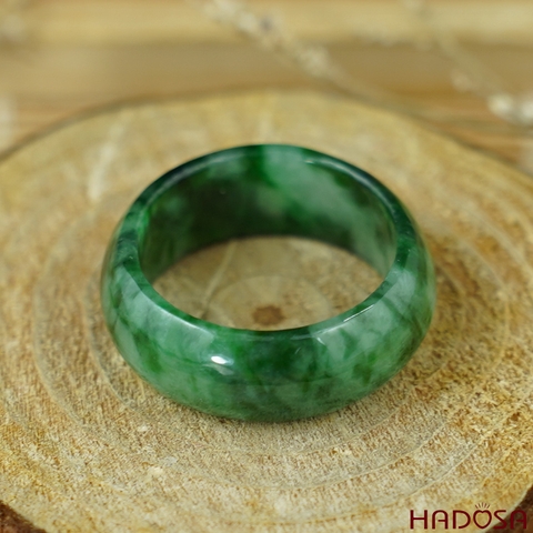 Nhẫn Cẩm Thạch xanh ngọc trong ni 23