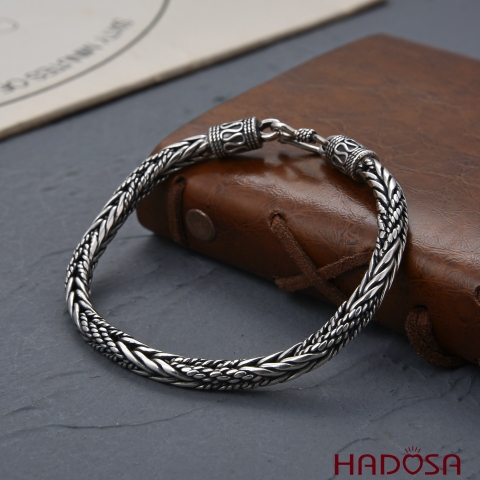 Lắc tay bạc Thái nam đẹp