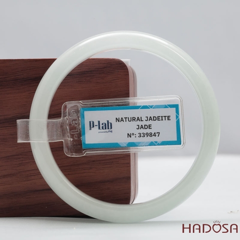 Vòng Ngọc Cẩm Thạch Xanh Lý Trong Vân Lý Ni 52