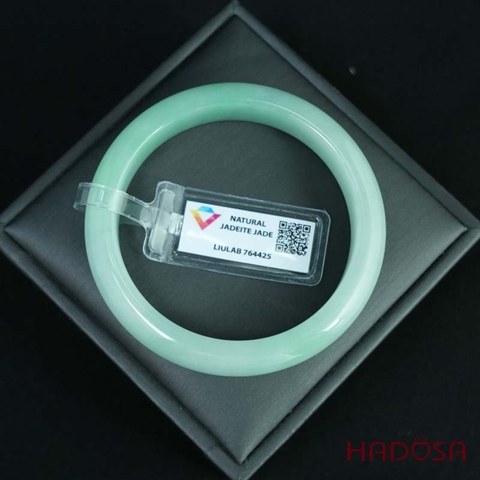 Vòng Ngọc Cẩm Thạch lá hẹ xanh điểm lí ni 56