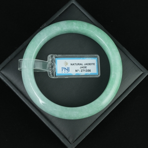 Vòng kiềng Ngọc Cẩm Thạch lá hẹ vân lí ni 60