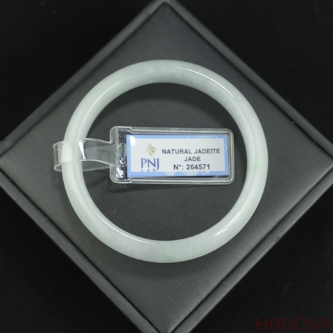 Vòng Ngọc Cẩm Thạch oval trắng trong vân xanh ni 54