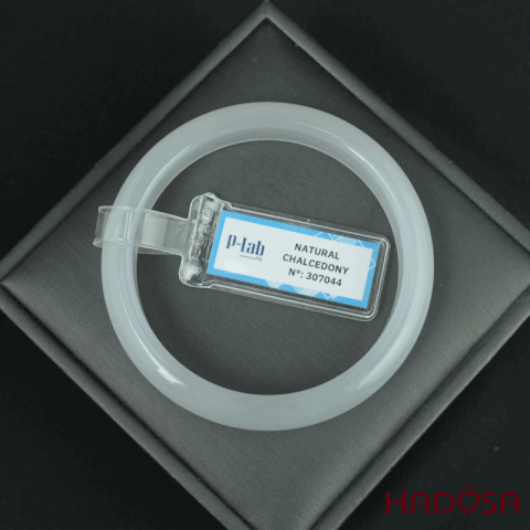 Vòng kiềng Bạch Nguyệt Quang trắng bản oval ni 54