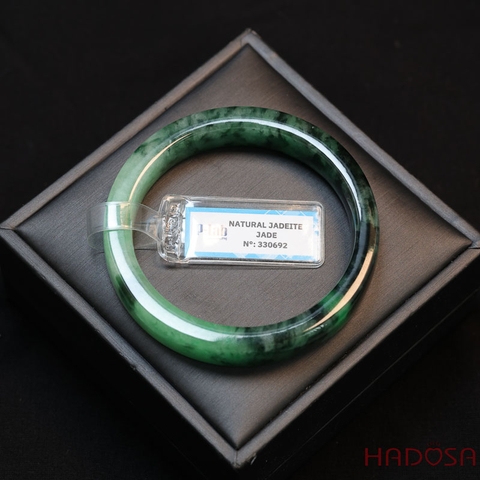 Vòng Ngọc Cẩm Thạch bản vuông xanh lí ni 55