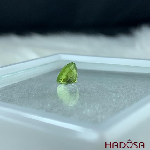 Mặt đá Peridot tròn 07mm 5A