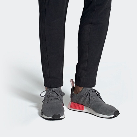 [Chính hãng] Giày thể thao nam Adidas NMD R1 (BD7730)