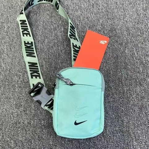 [Chính hãng] Túi Đeo Chéo Nam/Nữ Full Tag Code N'Sportswear Essentials BA5904-321