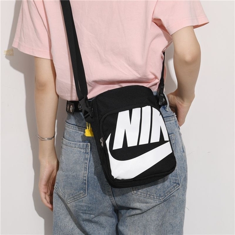 [Chính hãng] Túi Đeo Chéo Nam/Nữ Full Tag Code N'Heritage 2.0 GFX Smit Crossbody Shoulder Bag BA6344-010
