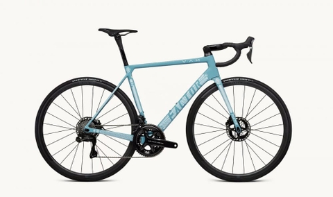 Factor O2 VAM Trọng lượng xe 6,78 kg