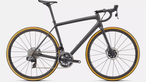 Specialized Aethos Khung: Fact 12r Carbon