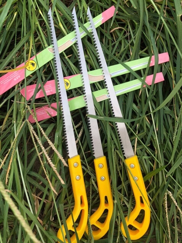 Cưa mini cưa cành trong vị trí hẹp - Cán nhựa -LV721