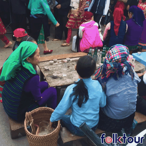 Bạn biết gì về chợ phiên khi đi du lịch Hà Giang ?