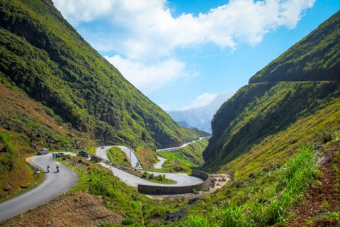 Tour Hà Giang Xe Tự Lái | 4 ngày 3 đêm | Oto riêng