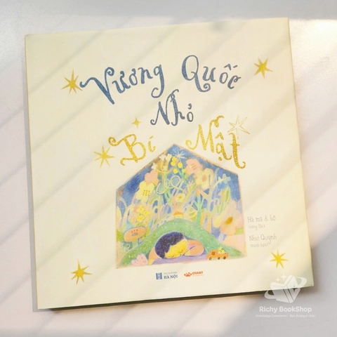 Vương Quốc Nhỏ Bí Mật – Cuốn Sách Tranh Kỳ Diệu Dành Cho Bé