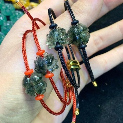 Vòng đá mặt hoa sen đủ màu, đủ mệnh