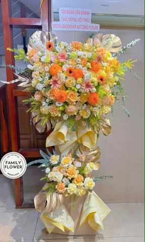 Kệ hoa tone cam vàng chúc mừng ngày nhà giáo Việt Nam 20 tháng 11 ! Hoa tươi Cầu Giấy