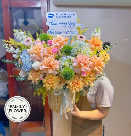Lẵng hoa chúc mừng ngày nhà giáo Việt Nam 20 tháng 11 ở Hà Nội! Hoa tặng thầy cô 20/11