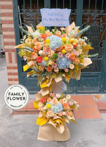 Kệ hoa khai trương vàng cam sang ở Ba Đình Hà Nội ! Hoa khai trương Ba Đình