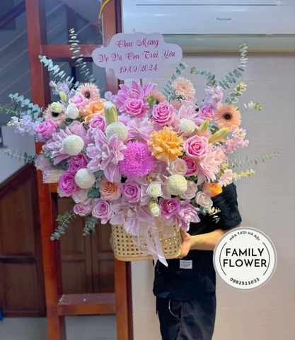 Lẵng hoa tươi tone hồng tặng chúc mừng sinh nhật vợ tại Hà Nội ! Mua hoa sinh nhật tại Ba Đình Hà Nội ! Hoa tươi online Hà Nội