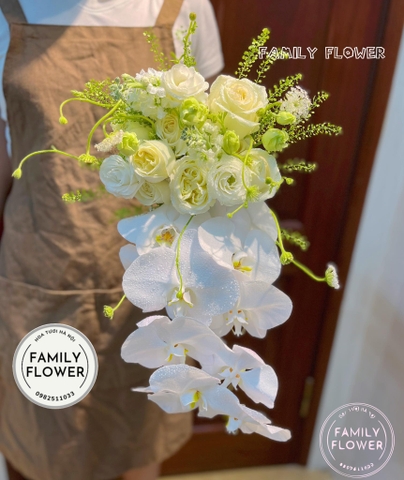 Bó hoa tay cầm cô dâu sang đẹp ở Ba Đình, Cầu Giấy Hà Nội ! Hoa đám Cưới Hà Nội