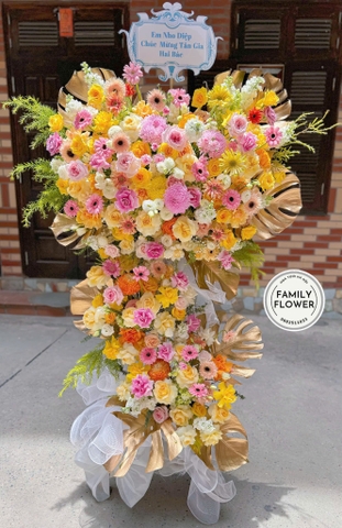 Kệ hoa chúc mừng tân gia ở Hà Nội ! Hoa tân gia Hà Nội ! Hoa tươi Hà Nội