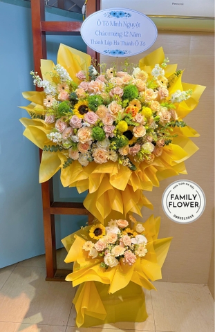 Kệ hoa chúc mừng kỷ niệm thành lập công ty ở quận Cầu Giấy Hà Nội